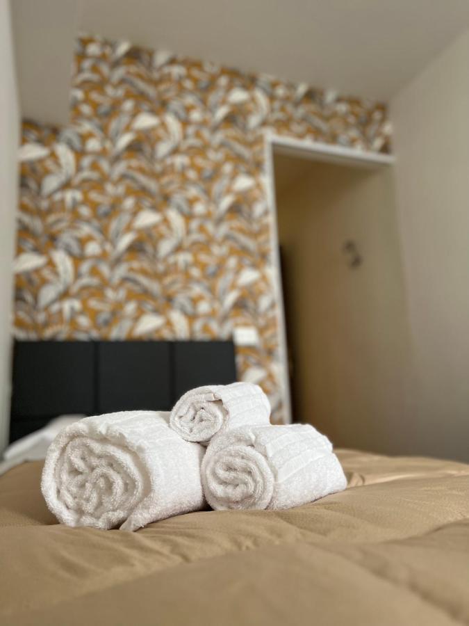 Hotel Brenta ปาร์มา ภายนอก รูปภาพ